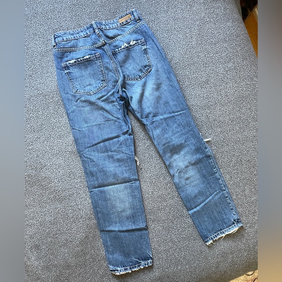 Garage | Women's Ripped Mom Jeans - Picture 5 of 7